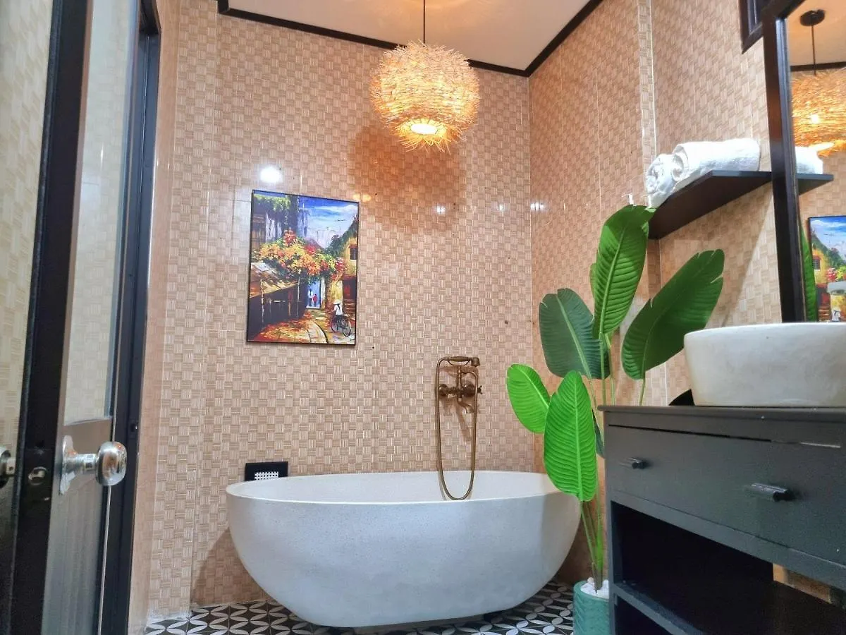 A Little Rosie Hoi An Apartment