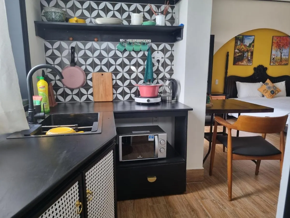 A Little Rosie Hoi An Apartment